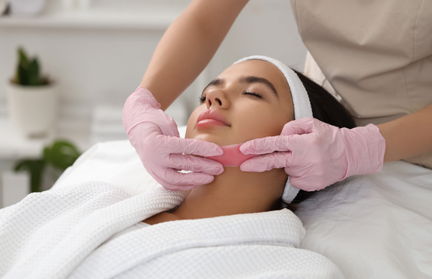 Rica Wax (Chin with Rica Brazilian)